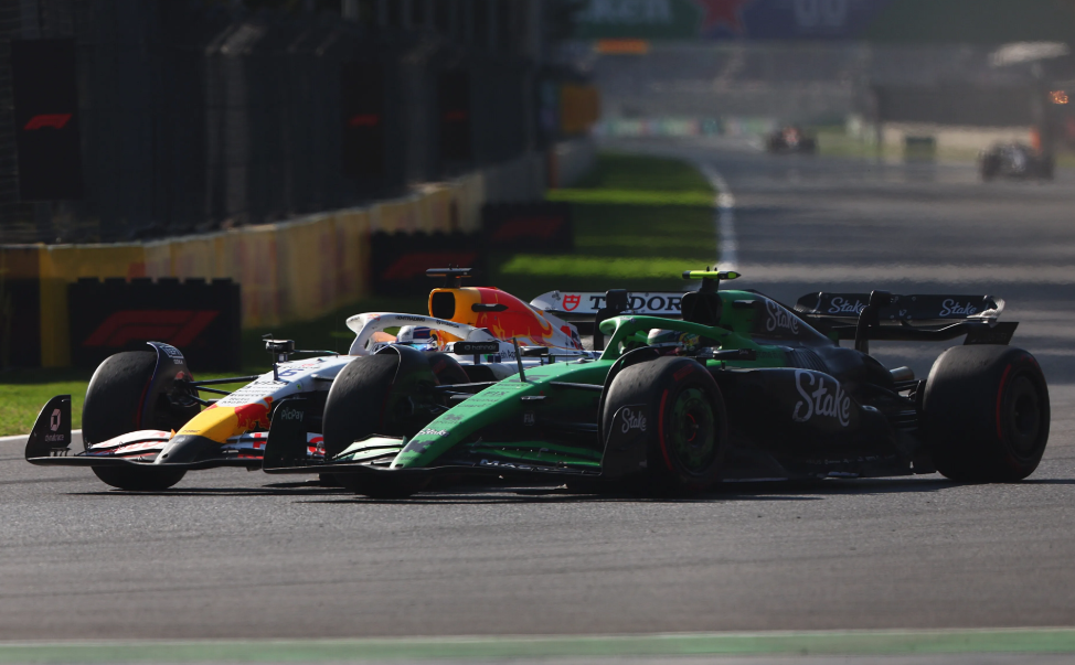 Carlos Sainz left shocked by Binotto’s admission about Lewis Hamilton