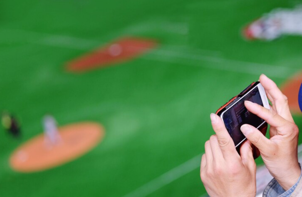 Futures betting in sports long-term strategy