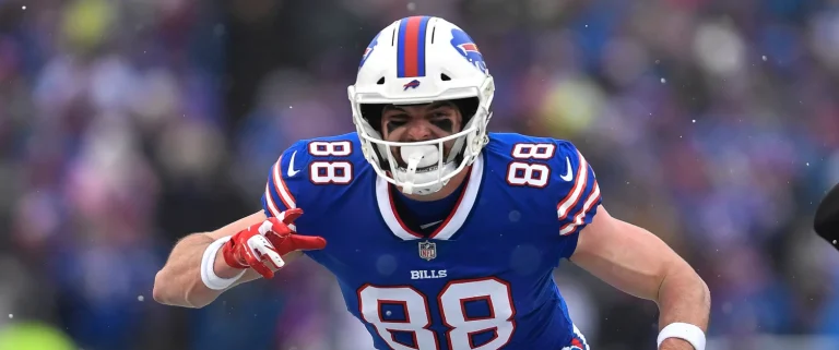 Bills Re-Sign Dawson Knox to 3-Year Contract, Solving Key Roster Question